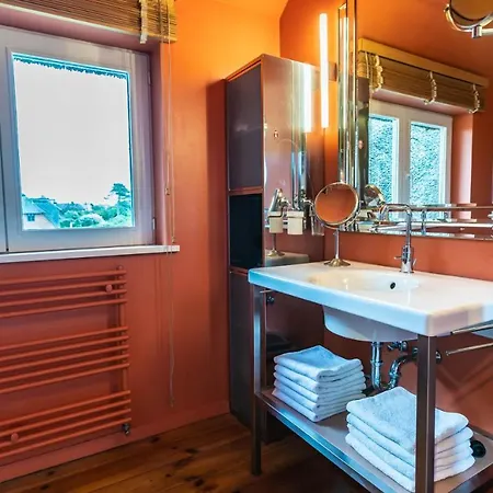 Holiday home Ferienhaus Uthlandlodge - Reetgedecktes Inselglueck In Sylt Kampen