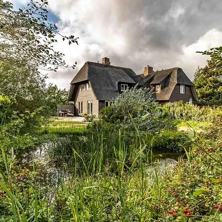 Ferienhaus Uthlandlodge - Reetgedecktes Inselglueck In Sylt Holiday home *