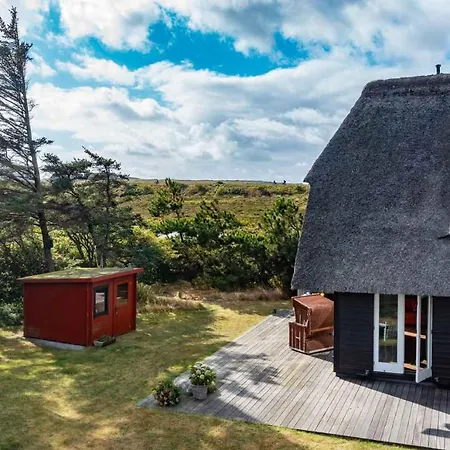 Ferienhaus Uthlandlodge - Reetgedecktes Inselglueck In Sylt Holiday home Kampen